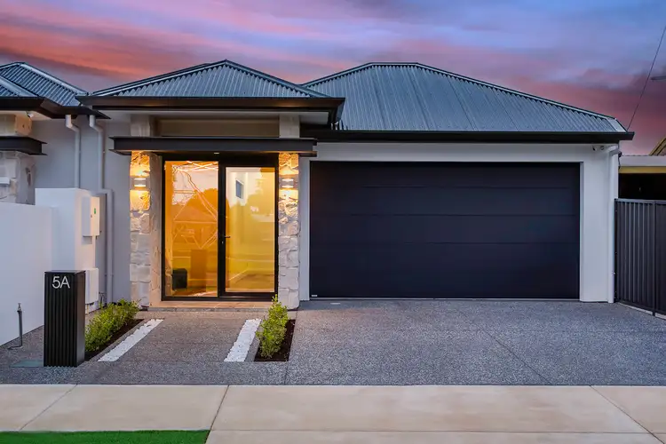 5a Albany Street