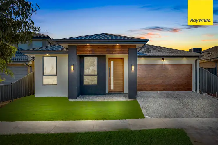 40 Southlands Loop, Strathtulloh VIC 3338