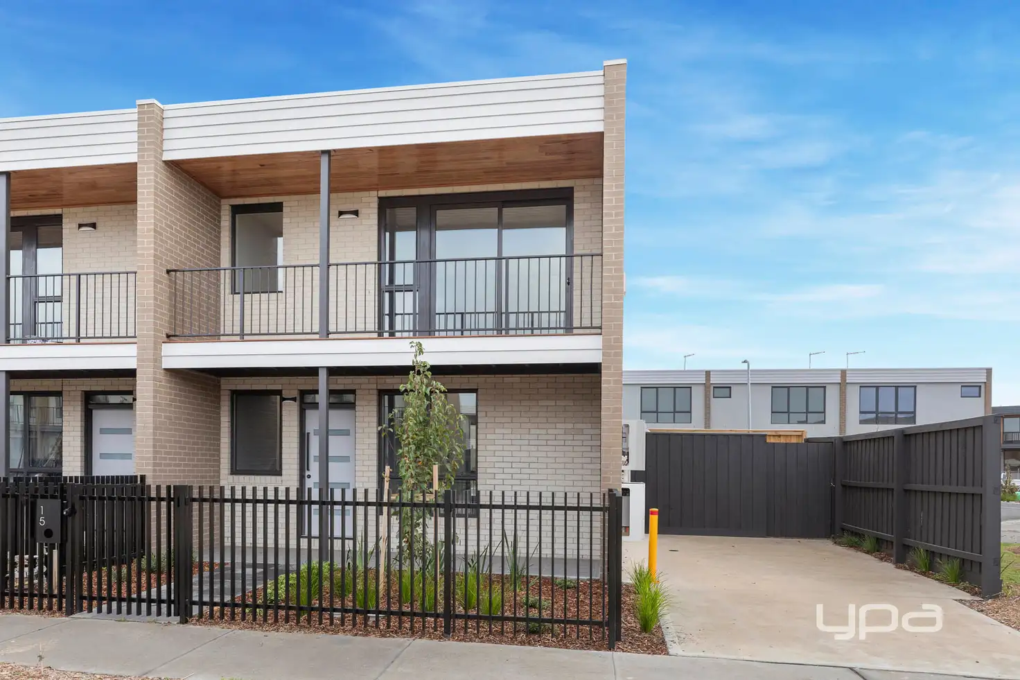 Main view of Homely townhouse listing, 15 Vickers Way, Sunshine North VIC 3020