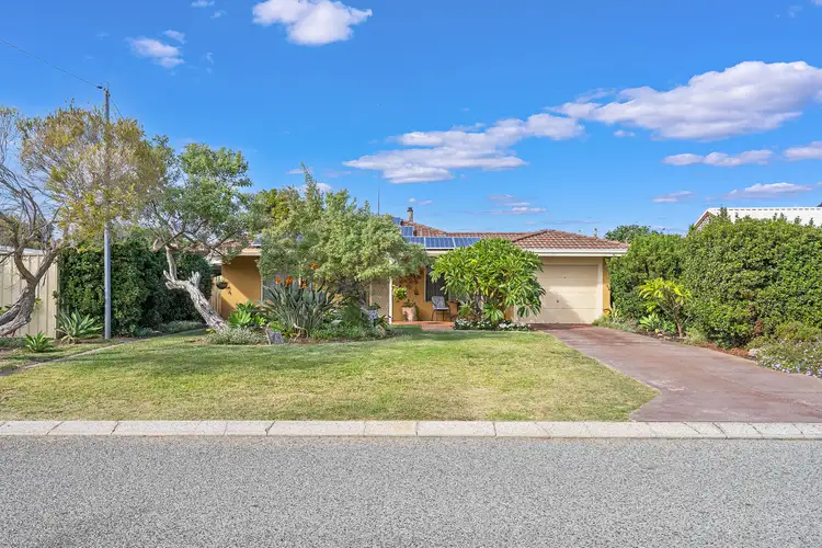 28 Dundas Place, Greenfields WA 6210