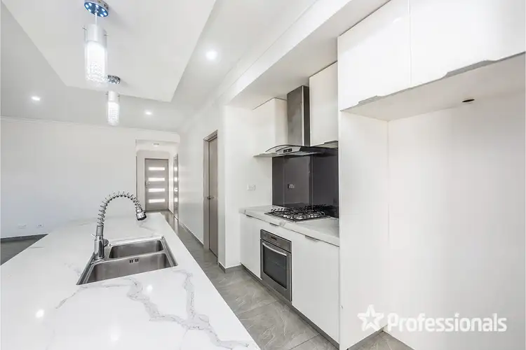 Fifth view of Homely villa listing, 27C Esperanto Way, Westminster WA 6061