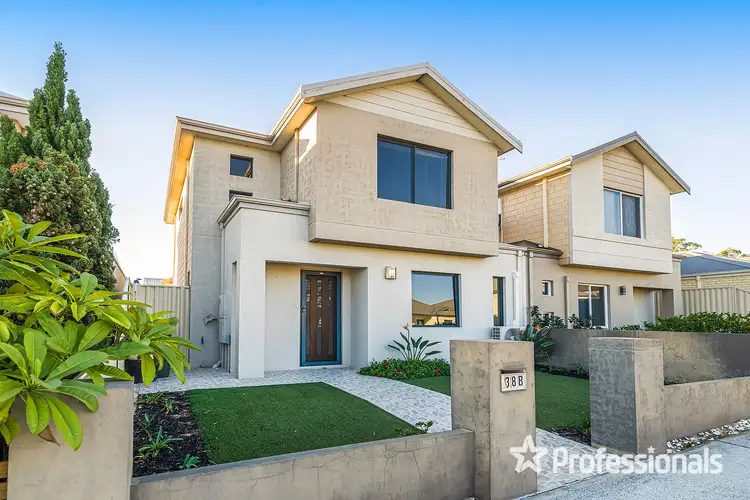 38B Kembla Circle, Madeley WA 6065