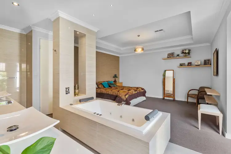 Fourth view of Homely house listing, 36 Lakeway Retreat, Dawesville WA 6211