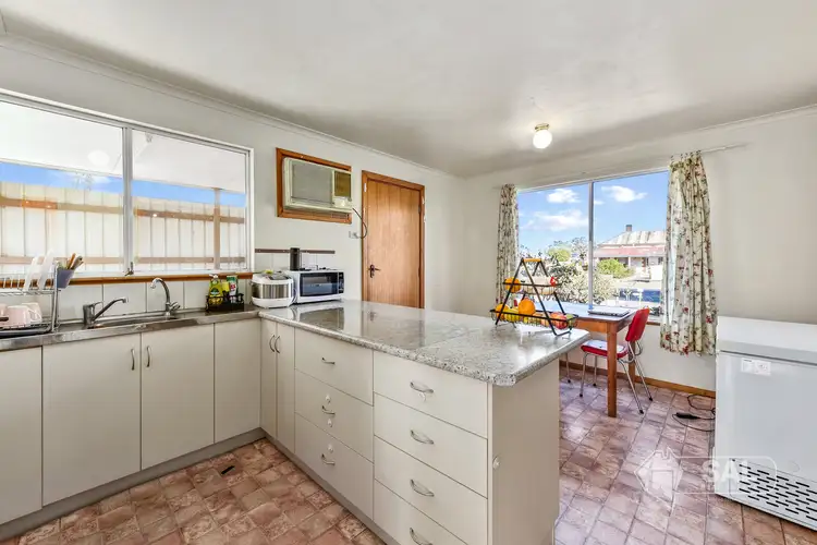 Second view of Homely house listing, 77 Venn Avenue, Bordertown SA 5268