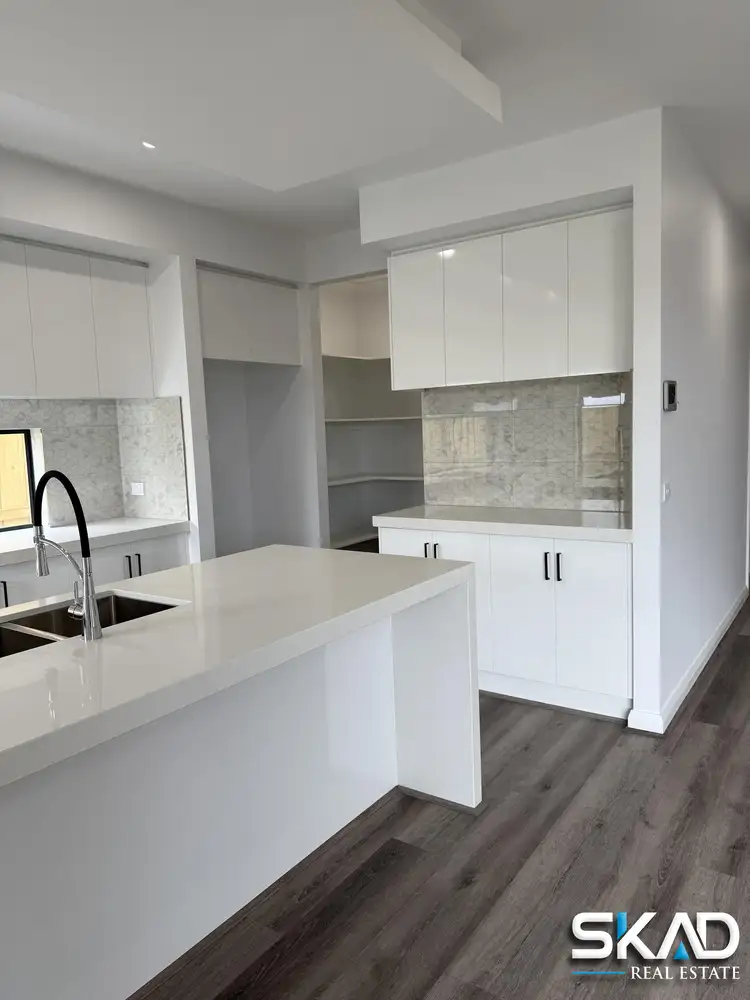 Third view of Homely house listing, 10 Thurles Street, Woodstock VIC 3751