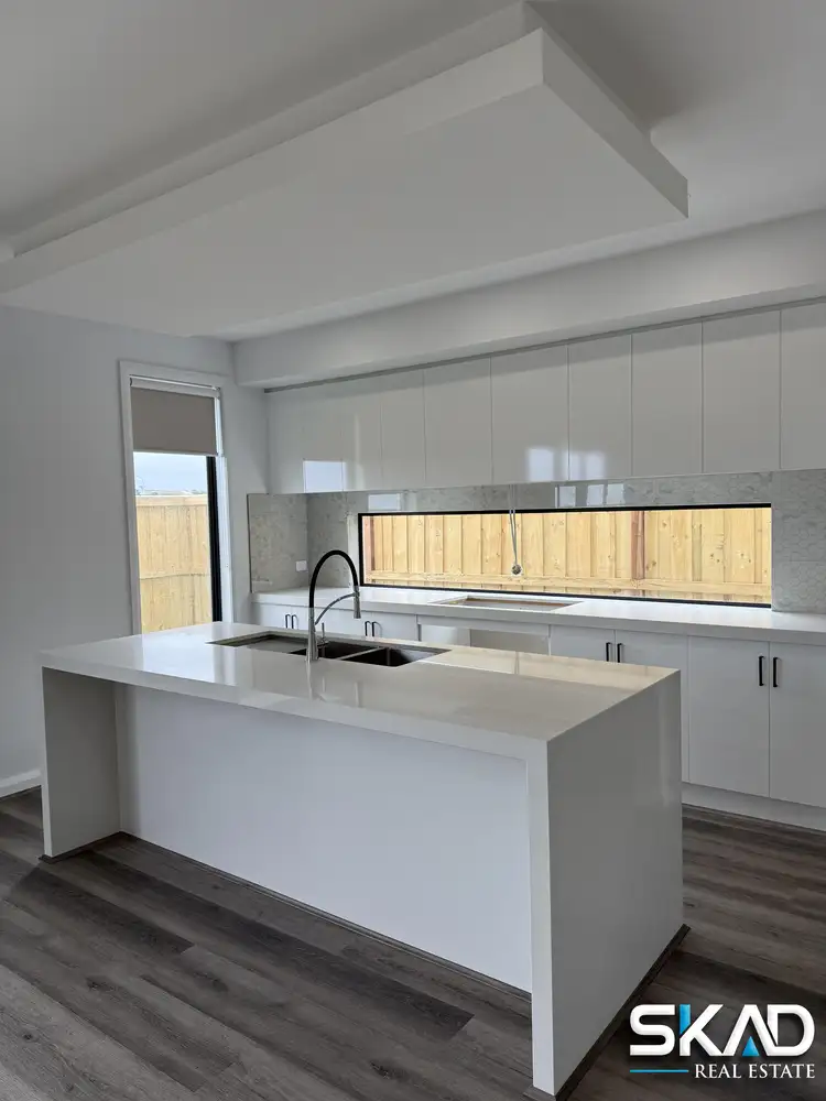 Fourth view of Homely house listing, 10 Thurles Street, Woodstock VIC 3751