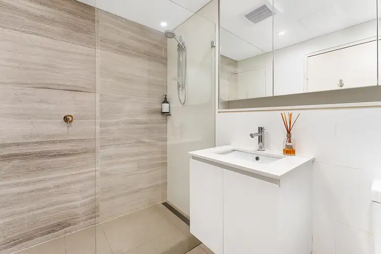 Fifth view of Homely apartment listing, 6/18 Shinfield Avenue, St Ives NSW 2075