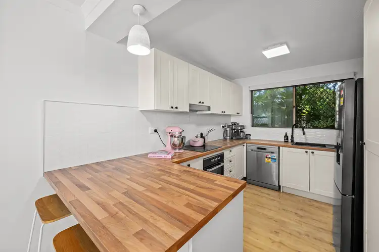 Third view of Homely unit listing, 2/111 Markeri Street, Mermaid Waters QLD 4218