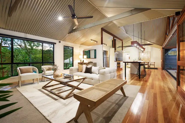 Sixth view of Homely house listing, 10 Tahlia Court, Bonogin QLD 4213