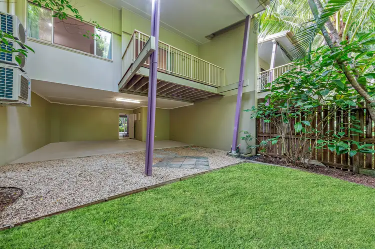 2/21 Shute Harbour Road, Cannonvale QLD 4802