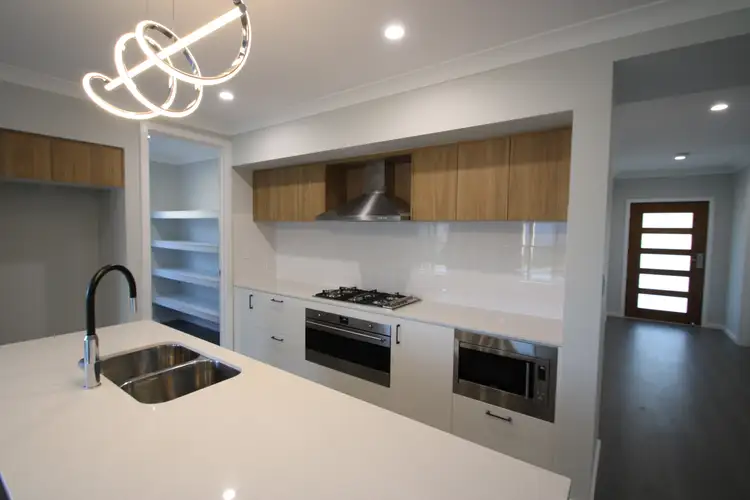 Main view of Homely house listing, 17 Edye Circuit, Orange NSW 2800