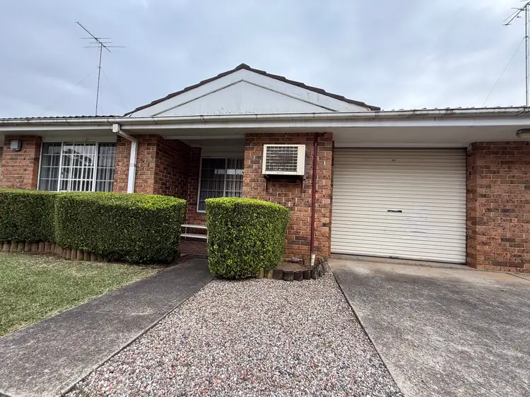 8/19 Fifth Avenue, Blacktown NSW 2148