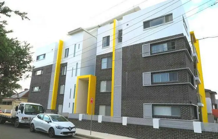 Main view of Homely unit listing, 9/29-31 Cross St, Guildford NSW 2161