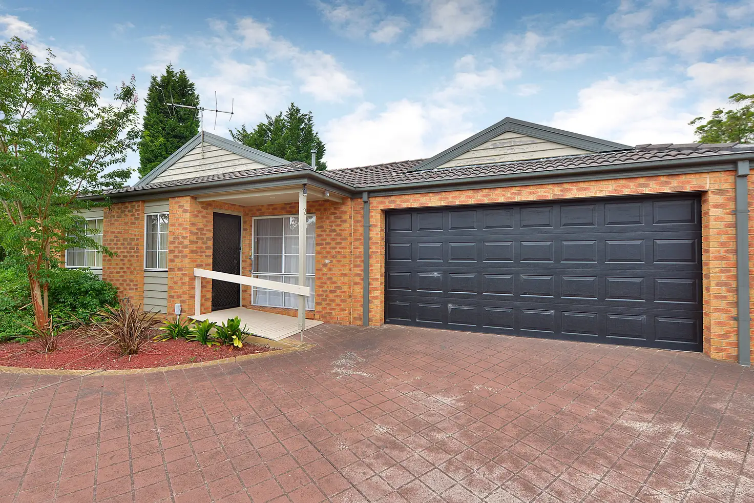 Main view of Homely unit listing, 2/37 David Street, Knoxfield VIC 3180