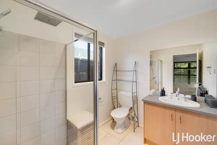 Fifth view of Homely house listing, 11 Sherwood Place, Melton West VIC 3337