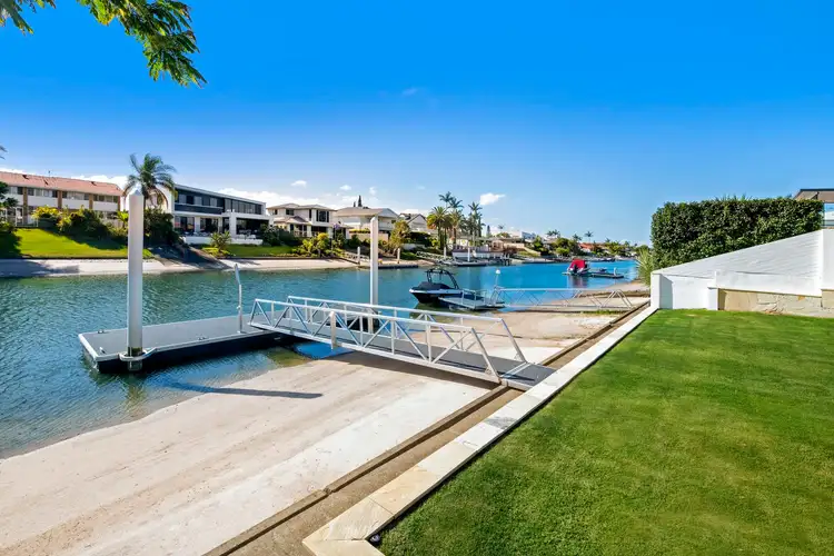 49 Platypus Avenue, Sorrento QLD 4217
