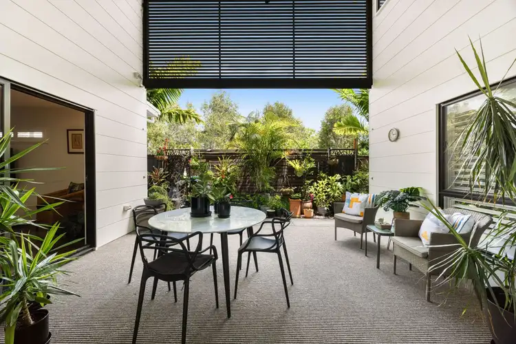 2 Langsford Crescent, Maroochydore QLD 4558