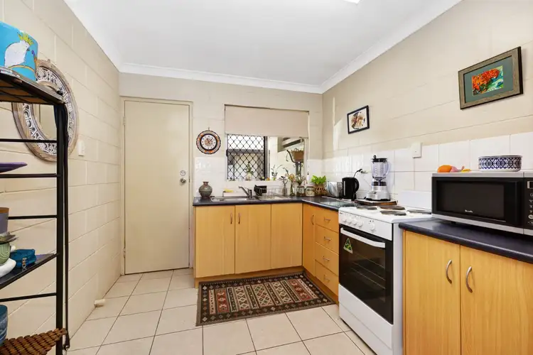 Second view of Homely unit listing, 6/14 Regent Street, Hyde Park QLD 4812