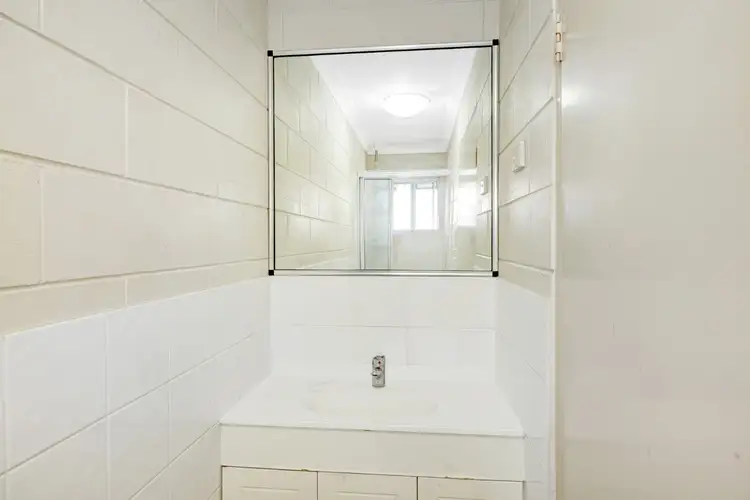 Fifth view of Homely unit listing, 6/14 Regent Street, Hyde Park QLD 4812