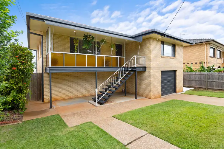 14 Christina Street, Wellington Point QLD 4160
