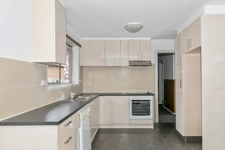 Second view of Homely house listing, 7 Catesby Court, Boronia VIC 3155