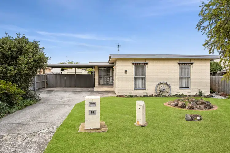 18 Teleta Crescent, Corio VIC 3214