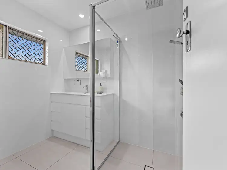 Seventh view of Homely house listing, 5 Sean Street, Riverview QLD 4303