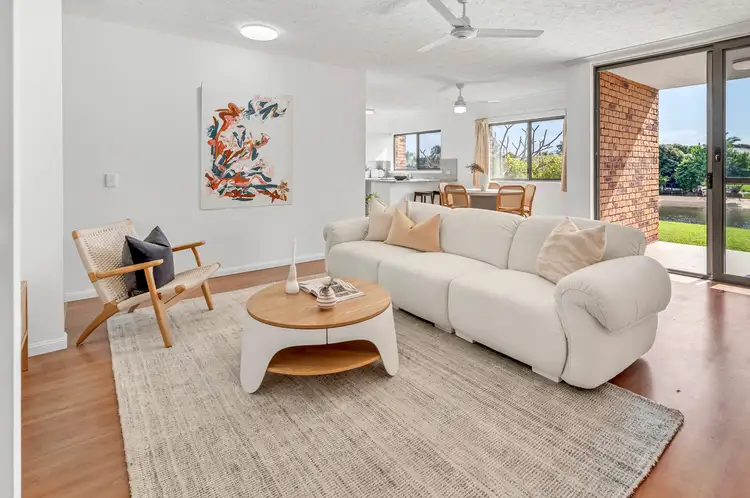 13/14 Dunlop Court, Mermaid Waters QLD 4218