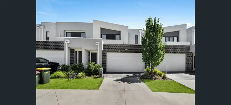 126 Willow Glen Boulevard, Cranbourne VIC 3977