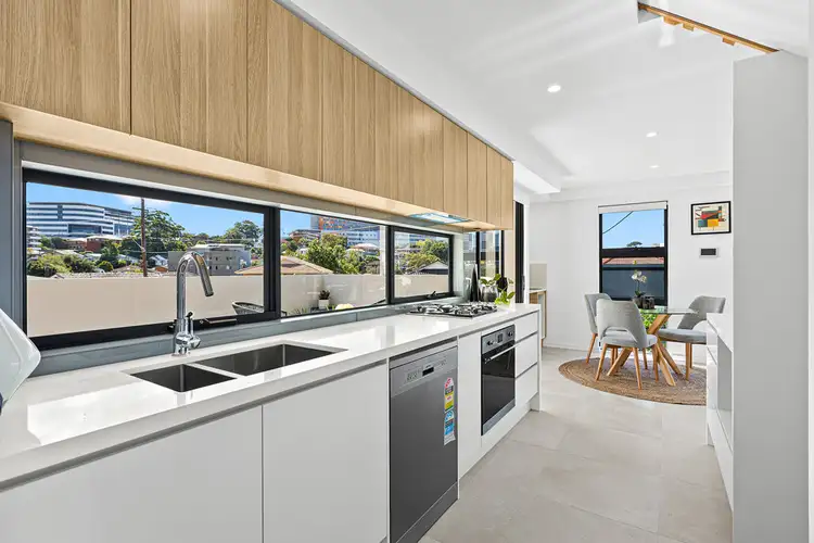 12/33 Rawlinson Street, Wollongong NSW 2500