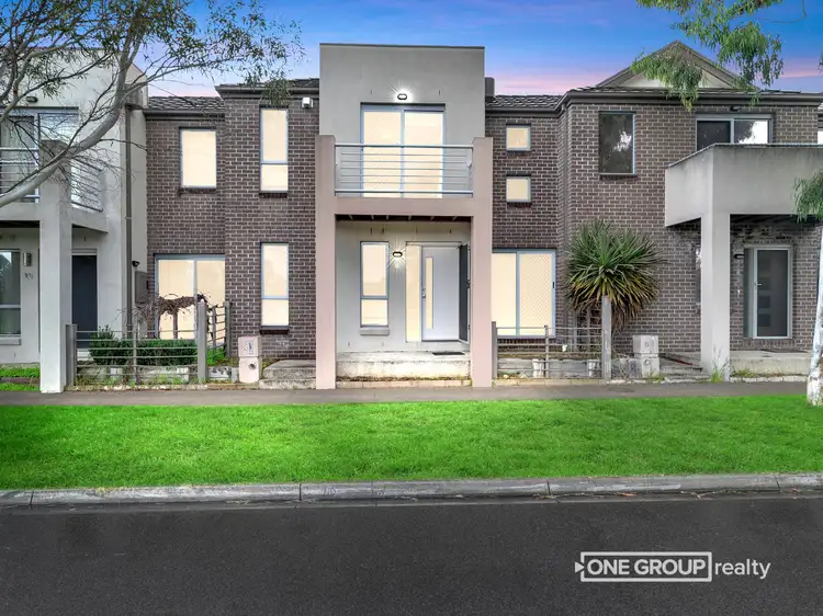 8 Marseilles Place, South Morang VIC 3752