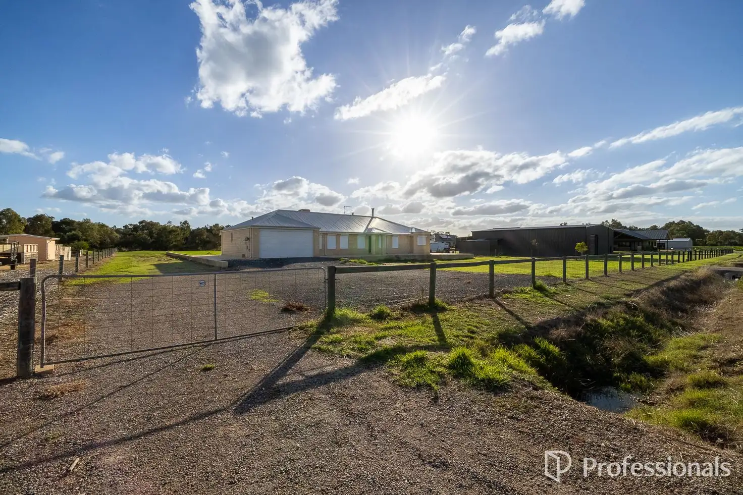 Main view of Homely house listing, 115 Rangeview Loop, Serpentine WA 6125