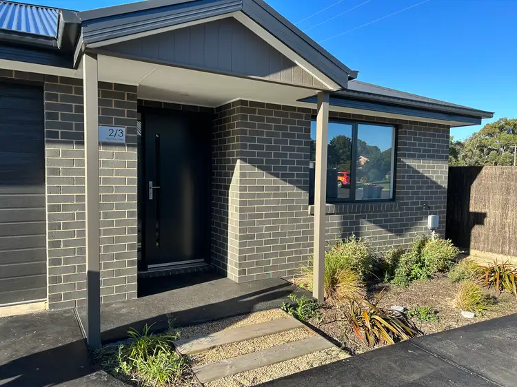 Main view of Homely house listing, 2/3 Highton Lane, Mansfield VIC 3722