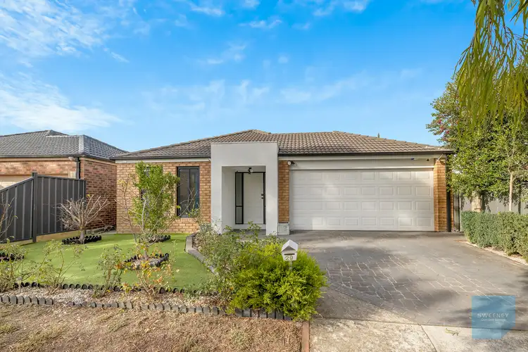29 Pro Hart Way, Caroline Springs VIC 3023