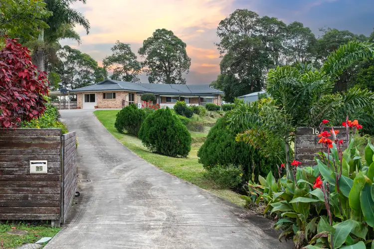 16 Falcon Crescent, Cooroy QLD 4563