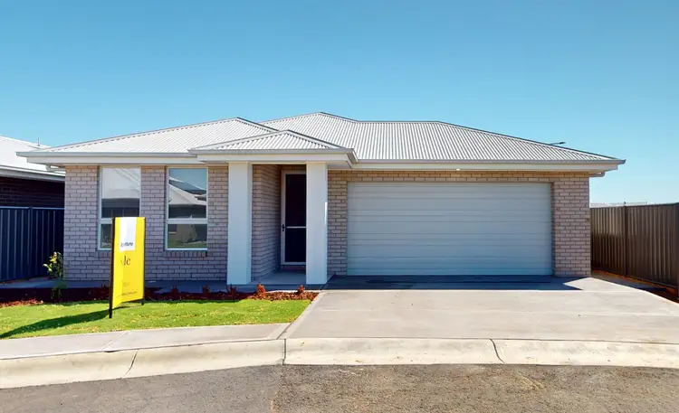 2, 33 & 35 Magenta Circuit, Dubbo NSW 2830