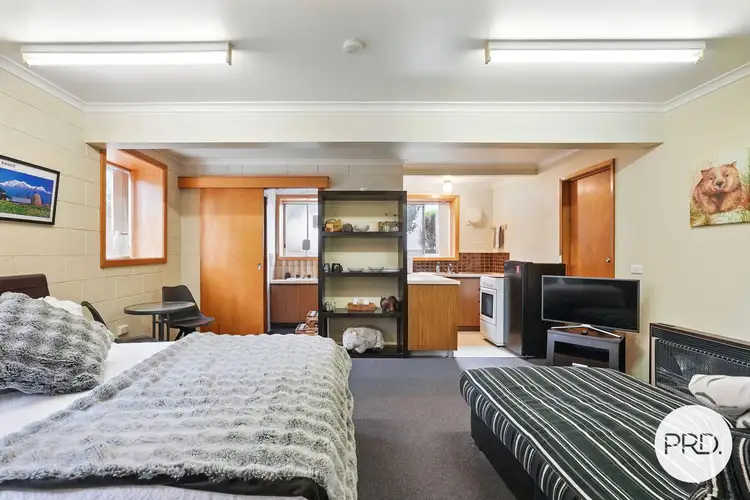 28 Berega Street, Howrah TAS 7018
