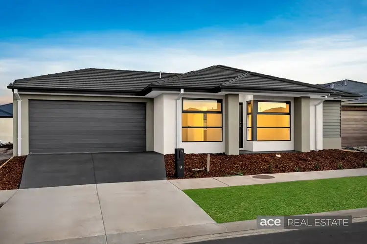 Second view of Homely house listing, 3 Penstone Crescent, Lara VIC 3212