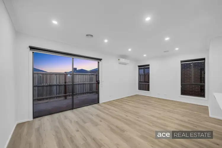 Fifth view of Homely house listing, 3 Penstone Crescent, Lara VIC 3212