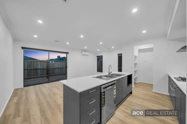 Sixth view of Homely house listing, 3 Penstone Crescent, Lara VIC 3212