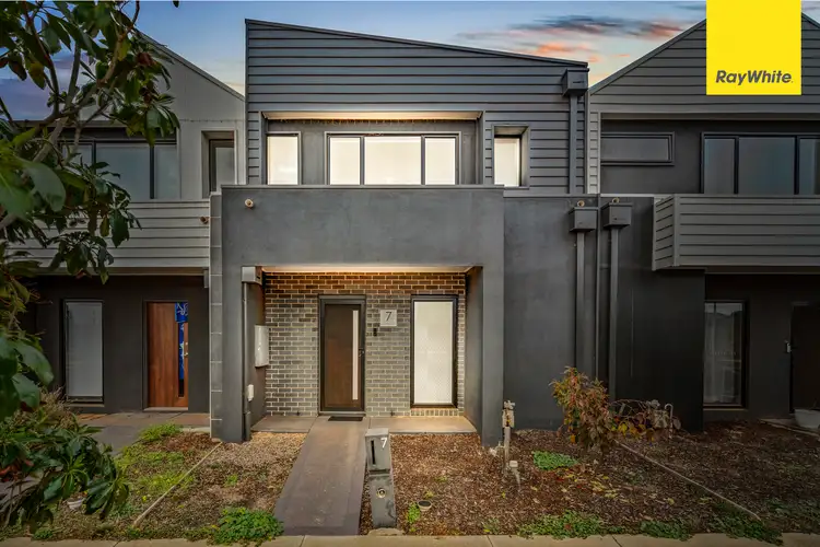 Main view of Homely house listing, 7 Whitehouse Terrace, Thornhill Park VIC 3335