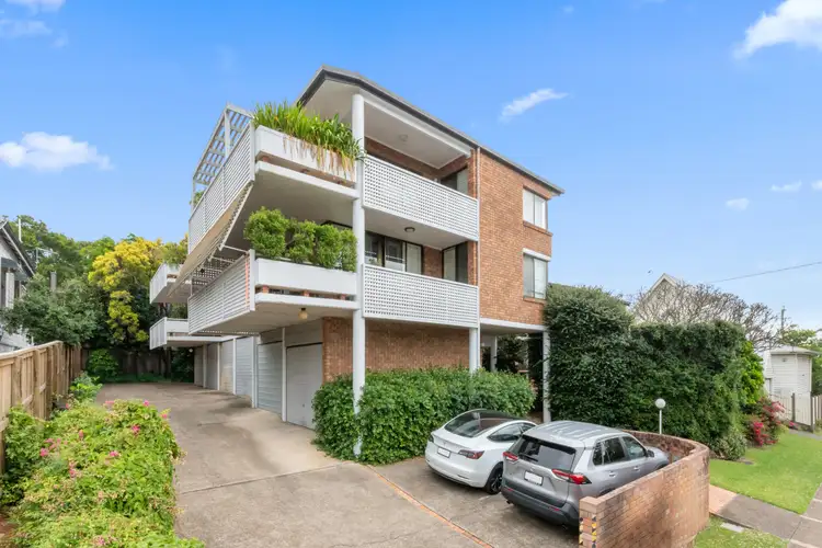 Third view of Homely apartment listing, 1/9 Norman Parade, Clayfield QLD 4011