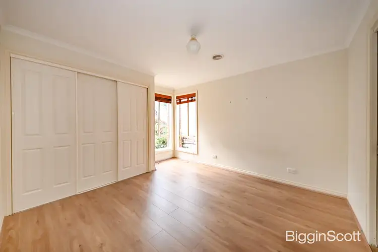 Fifth view of Homely unit listing, 2/12 Marianne Way, Mount Waverley VIC 3149