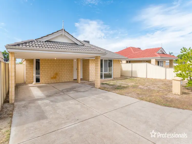 7 McIntosh Street, Queens Park WA 6107