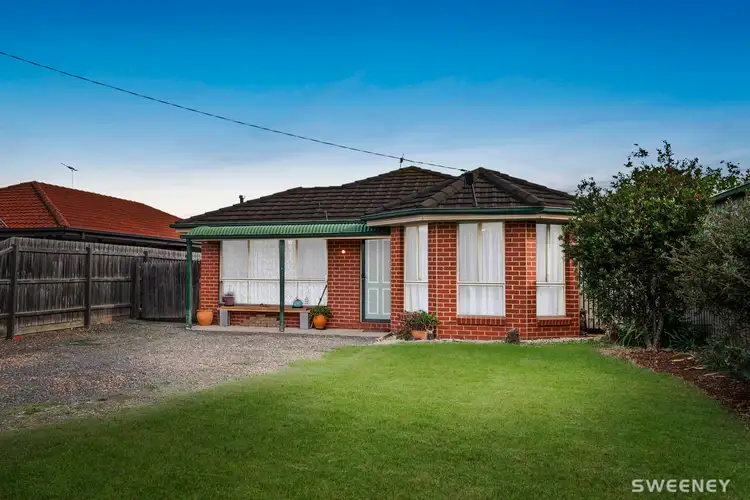 2 Hammond Court, Altona Meadows VIC 3028