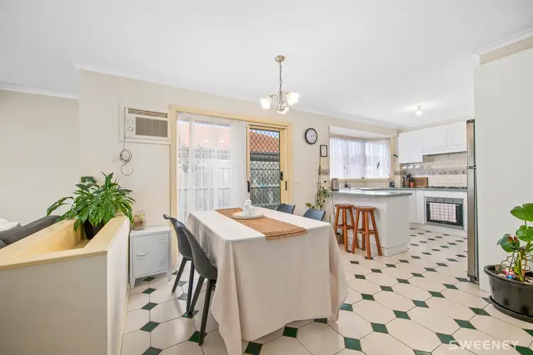 Sixth view of Homely house listing, 2 Hammond Court, Altona Meadows VIC 3028