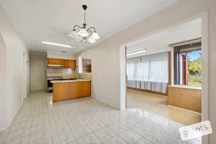 Fifth view of Homely house listing, 7 McLaughlan Avenue, Eumemmerring VIC 3177