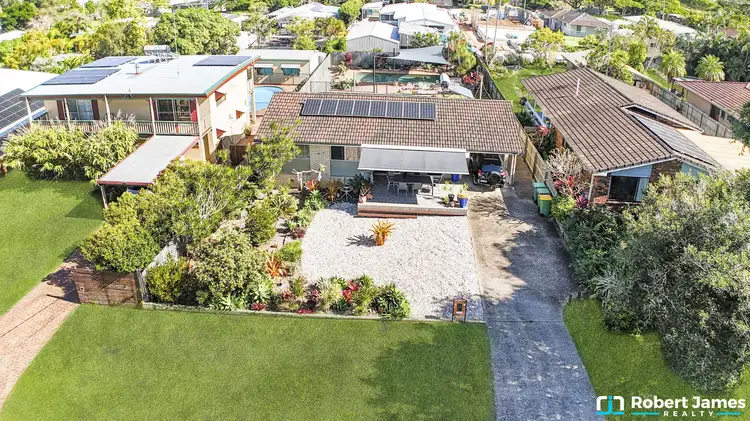 9 Coreen Avenue, Tewantin QLD 4565