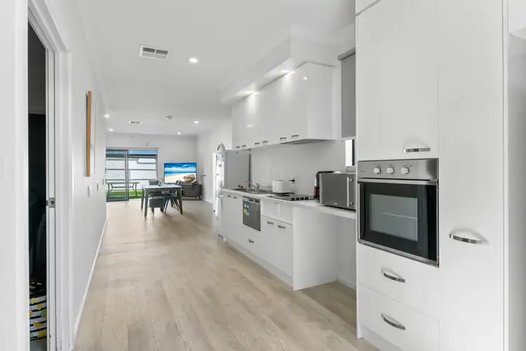 Sixth view of Homely house listing, 4 Cliff Avenue, Port Noarlunga South SA 5167