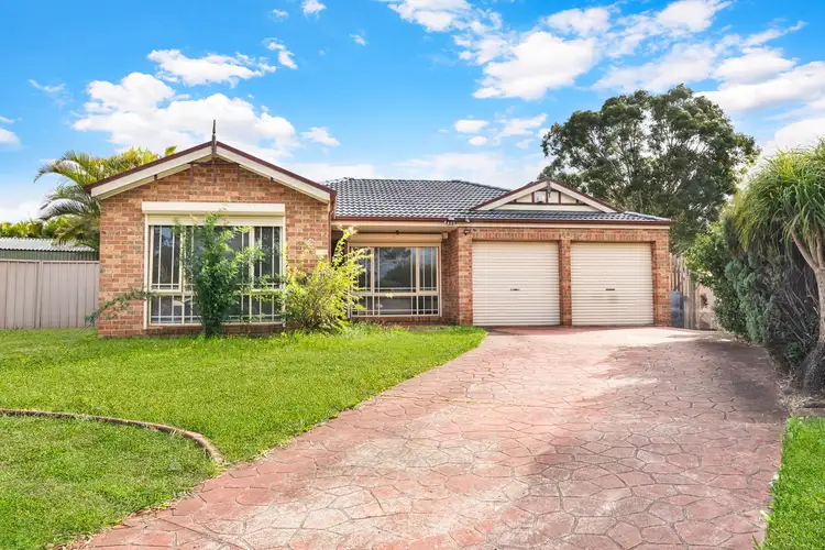 30 Windle  Ave, Hoxton Park NSW 2171